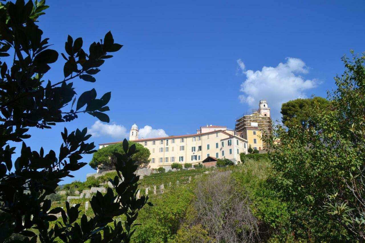 La Casa Del Prussiano Apartman Diano Castello Kültér fotó