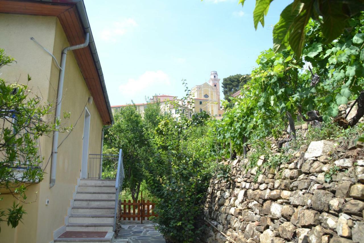 La Casa Del Prussiano Apartman Diano Castello Kültér fotó