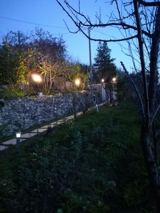 La Casa Del Prussiano Apartman Diano Castello Kültér fotó